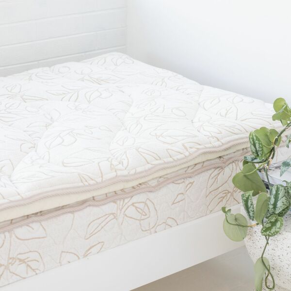 Woola Mattress Topper